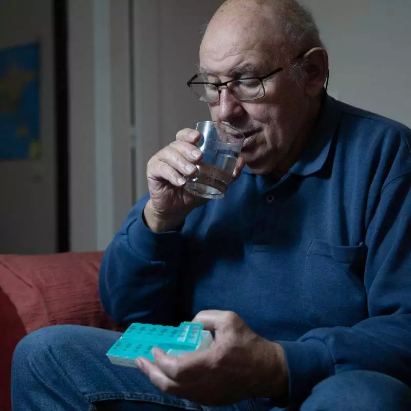 medication compliance, medication compliance packaging systems, prepackaged medications