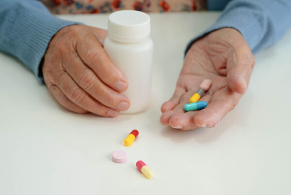 medication errors in assisted living facilities, assisted living medication management; med pass training